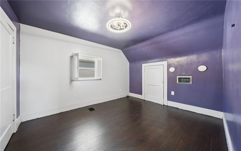 512 5TH STREET, WEBSTER, 15087, 3 Bedrooms Bedrooms, 7 Rooms Rooms,3 BathroomsBathrooms,Residential,For Sale,5TH STREET,1759436