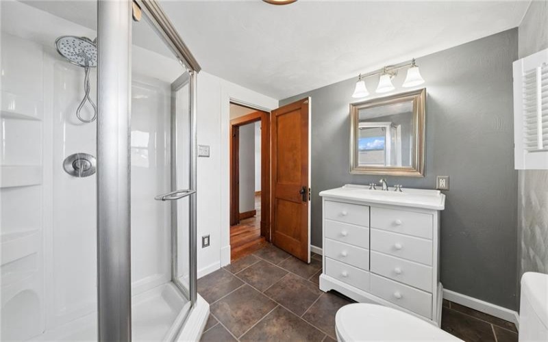 512 5TH STREET, WEBSTER, 15087, 3 Bedrooms Bedrooms, 7 Rooms Rooms,3 BathroomsBathrooms,Residential,For Sale,5TH STREET,1759436