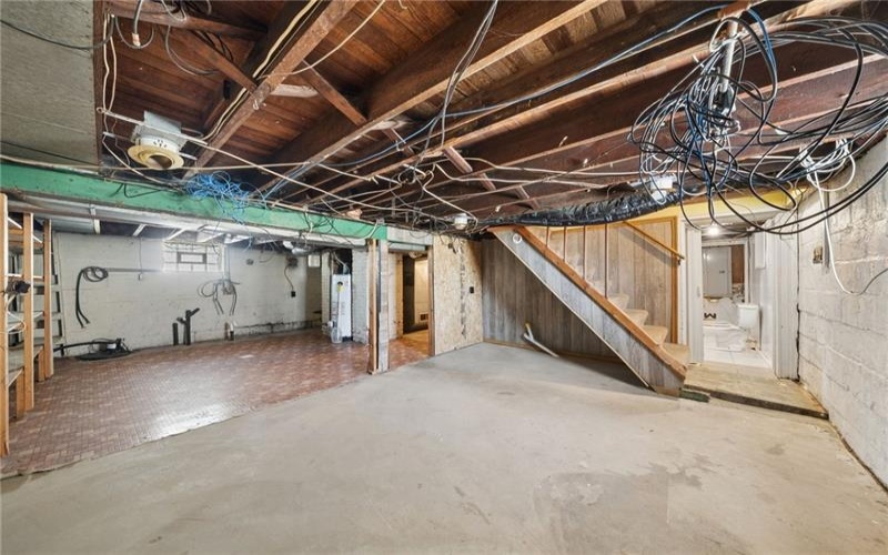 512 5TH STREET, WEBSTER, 15087, 3 Bedrooms Bedrooms, 7 Rooms Rooms,3 BathroomsBathrooms,Residential,For Sale,5TH STREET,1759436