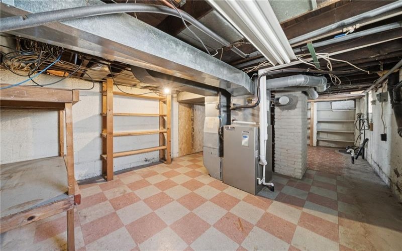 512 5TH STREET, WEBSTER, 15087, 3 Bedrooms Bedrooms, 7 Rooms Rooms,3 BathroomsBathrooms,Residential,For Sale,5TH STREET,1759436