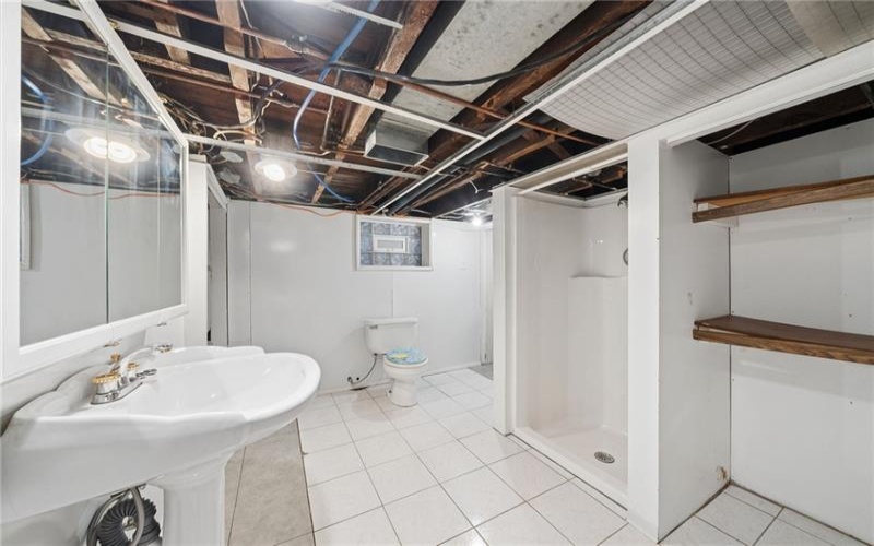 512 5TH STREET, WEBSTER, 15087, 3 Bedrooms Bedrooms, 7 Rooms Rooms,3 BathroomsBathrooms,Residential,For Sale,5TH STREET,1759436