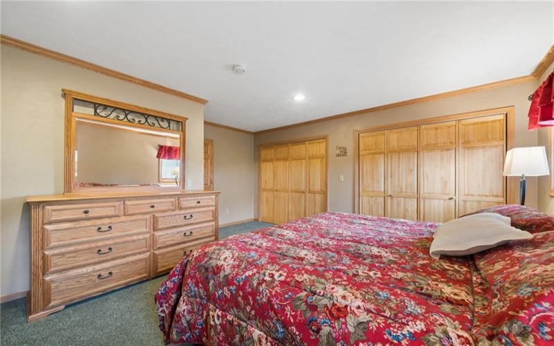 215 Shelby Drive, Greensburg, 15601, 3 Bedrooms Bedrooms, 9 Rooms Rooms,3.1 BathroomsBathrooms,Residential,For Sale,Shelby Drive,1759461