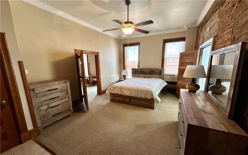 92 Main Street, Uniontown, 15401, 1 Bedroom Bedrooms, ,1 BathroomBathrooms,Lease,For Rent,Main Street,1759471