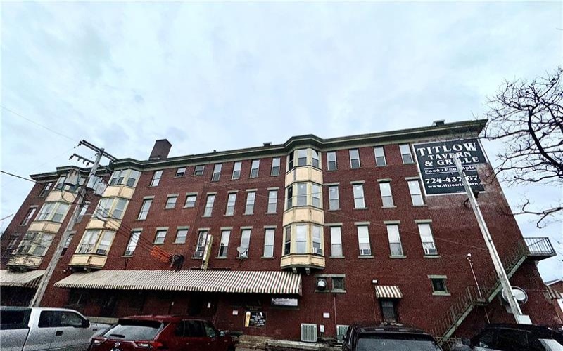 92 Main Street, Uniontown, 15401, 1 Bedroom Bedrooms, ,1 BathroomBathrooms,Lease,For Rent,Main Street,1759471