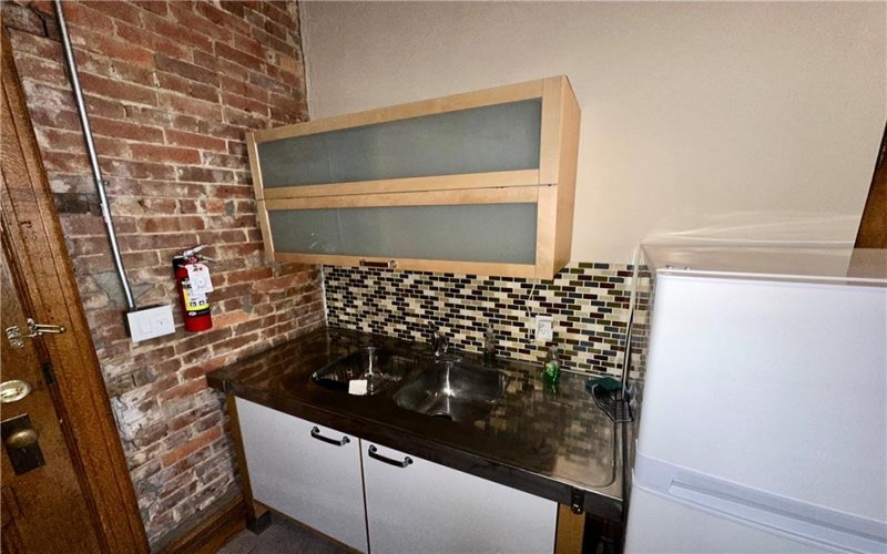 92 Main Street, Uniontown, 15401, 1 Bedroom Bedrooms, ,1 BathroomBathrooms,Lease,For Rent,Main Street,1759471