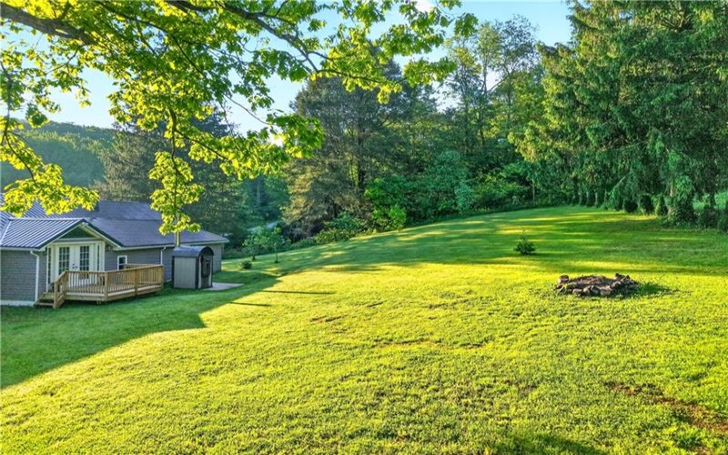 123 Pritts Distillery Rd, Champion, 15622, 3 Bedrooms Bedrooms, ,2.1 BathroomsBathrooms,Residential,For Sale,Pritts Distillery Rd,1757111