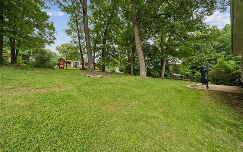 3032 Ben Venue Dr, Greensburg, 15601, 4 Bedrooms Bedrooms, ,1.1 BathroomsBathrooms,Residential,For Sale,Ben Venue Dr,1759543