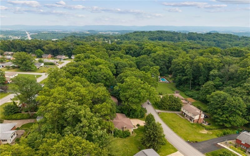 3032 Ben Venue Dr, Greensburg, 15601, 4 Bedrooms Bedrooms, ,1.1 BathroomsBathrooms,Residential,For Sale,Ben Venue Dr,1759543