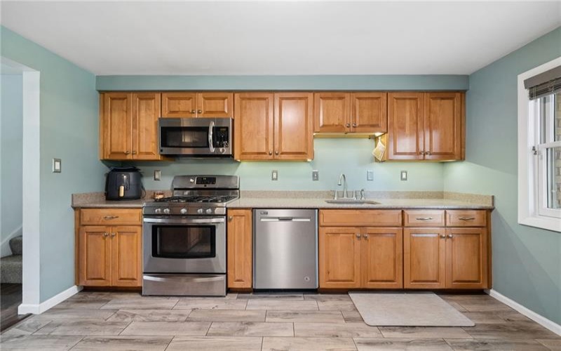 3032 Ben Venue Dr, Greensburg, 15601, 4 Bedrooms Bedrooms, ,1.1 BathroomsBathrooms,Residential,For Sale,Ben Venue Dr,1759543