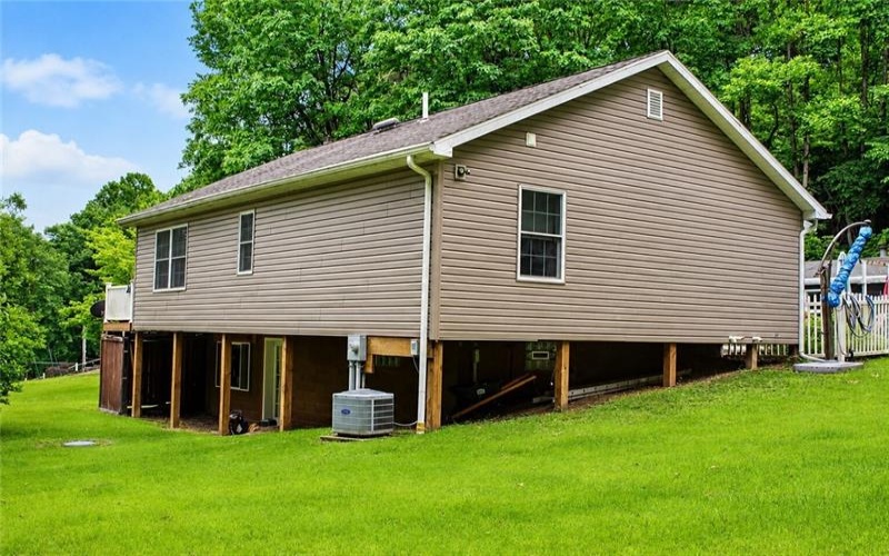 63 Pine Hill Rd, Smock, 15480, 1 Bedroom Bedrooms, ,1 BathroomBathrooms,Residential,For Sale,Pine Hill Rd,1759597