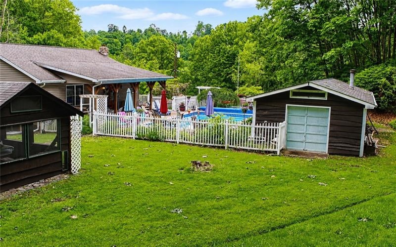 63 Pine Hill Rd, Smock, 15480, 1 Bedroom Bedrooms, ,1 BathroomBathrooms,Residential,For Sale,Pine Hill Rd,1759597