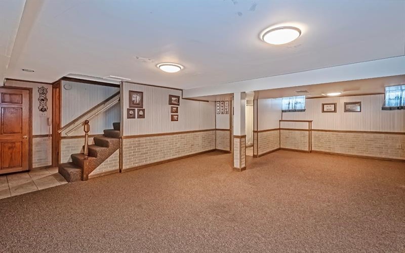 1 Westwood Drive, Jeannette, 15644, 3 Bedrooms Bedrooms, 9 Rooms Rooms,2 BathroomsBathrooms,Residential,For Sale,Westwood Drive,1744363