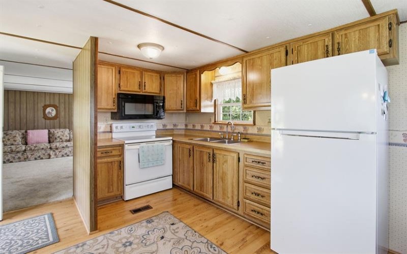 128 Roskovich, Belle Vernon, 15012, 2 Bedrooms Bedrooms, 4 Rooms Rooms,1 BathroomBathrooms,Residential,For Sale,Roskovich,1759232