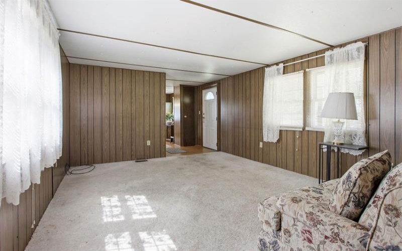 128 Roskovich, Belle Vernon, 15012, 2 Bedrooms Bedrooms, 4 Rooms Rooms,1 BathroomBathrooms,Residential,For Sale,Roskovich,1759232
