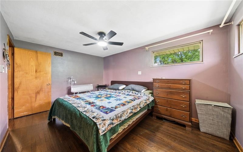 30 Clay Pike, Irwin, 15642, 3 Bedrooms Bedrooms, 8 Rooms Rooms,2.1 BathroomsBathrooms,Residential,For Sale,Clay Pike,1759474