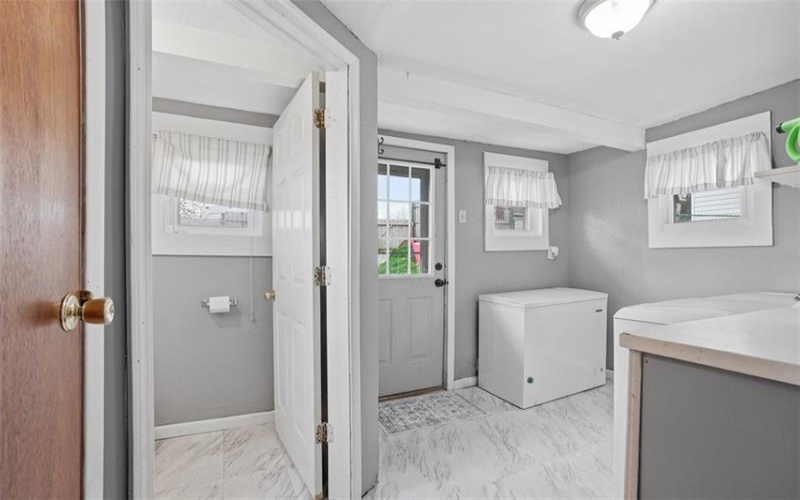 32 Shannon Ave, Washington, 15301, 4 Bedrooms Bedrooms, ,1.1 BathroomsBathrooms,Residential,For Sale,Shannon Ave,1759610