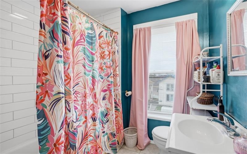 32 Shannon Ave, Washington, 15301, 4 Bedrooms Bedrooms, ,1.1 BathroomsBathrooms,Residential,For Sale,Shannon Ave,1759610