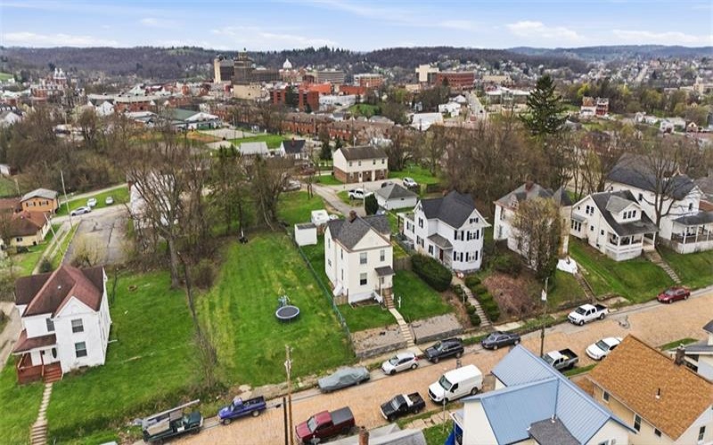32 Shannon Ave, Washington, 15301, 4 Bedrooms Bedrooms, ,1.1 BathroomsBathrooms,Residential,For Sale,Shannon Ave,1759610