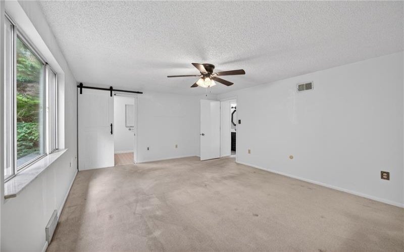 3808 Edinburg Dr, Murrysville, 15668, 3 Bedrooms Bedrooms, ,2.1 BathroomsBathrooms,Residential,For Sale,Edinburg Dr,1759635