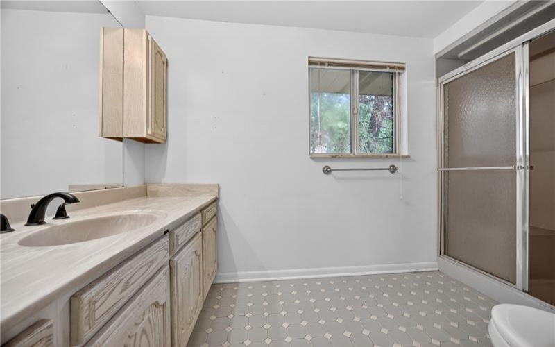 3808 Edinburg Dr, Murrysville, 15668, 3 Bedrooms Bedrooms, ,2.1 BathroomsBathrooms,Residential,For Sale,Edinburg Dr,1759635