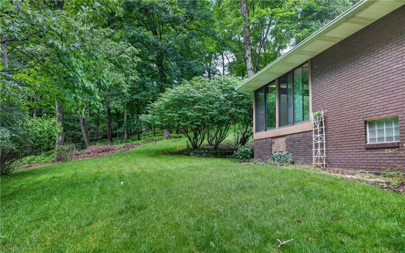 3808 Edinburg Dr, Murrysville, 15668, 3 Bedrooms Bedrooms, ,2.1 BathroomsBathrooms,Residential,For Sale,Edinburg Dr,1759635