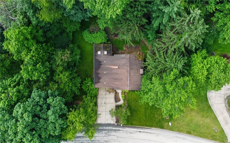 3808 Edinburg Dr, Murrysville, 15668, 3 Bedrooms Bedrooms, ,2.1 BathroomsBathrooms,Residential,For Sale,Edinburg Dr,1759635