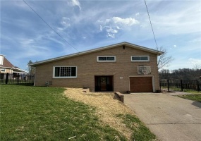 111 Hague Ln, Uniontown, 15401, 3 Bedrooms Bedrooms, ,2 BathroomsBathrooms,Residential,For Sale,Hague Ln,1758905