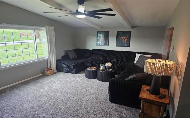 111 Hague Ln, Uniontown, 15401, 3 Bedrooms Bedrooms, ,2 BathroomsBathrooms,Residential,For Sale,Hague Ln,1758905
