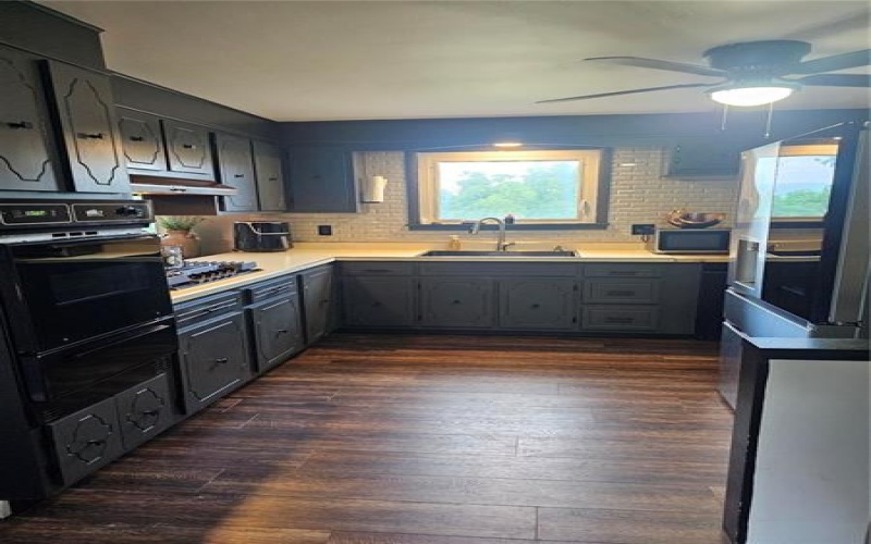 111 Hague Ln, Uniontown, 15401, 3 Bedrooms Bedrooms, ,2 BathroomsBathrooms,Residential,For Sale,Hague Ln,1758905