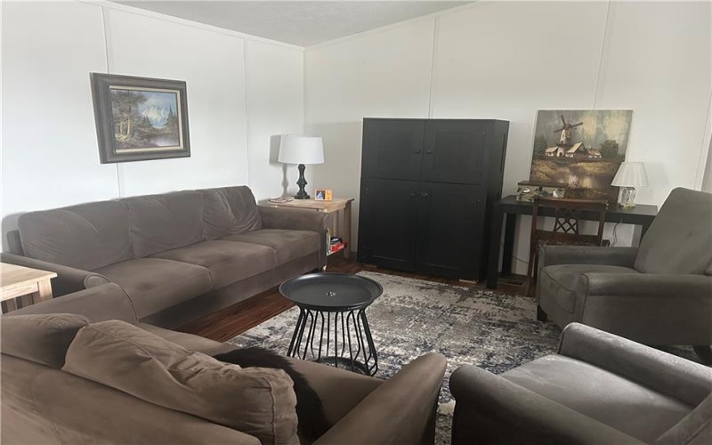 544 RENEE CIRCLE, MT. PLEASANT, 15666, 3 Bedrooms Bedrooms, ,2 BathroomsBathrooms,Residential,For Sale,RENEE CIRCLE,1759652