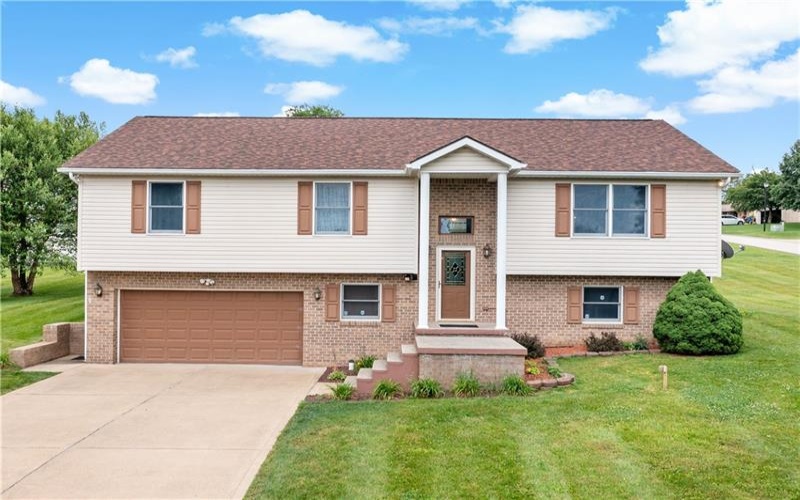 103 Long Ridge Ln, Uniontown, 15401, 3 Bedrooms Bedrooms, 9 Rooms Rooms,2 BathroomsBathrooms,Residential,For Sale,Long Ridge Ln,1759777
