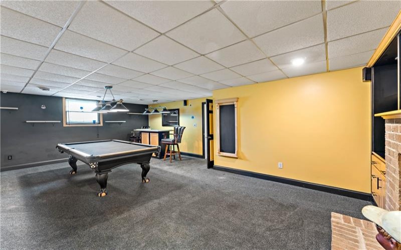 103 Long Ridge Ln, Uniontown, 15401, 3 Bedrooms Bedrooms, 9 Rooms Rooms,2 BathroomsBathrooms,Residential,For Sale,Long Ridge Ln,1759777