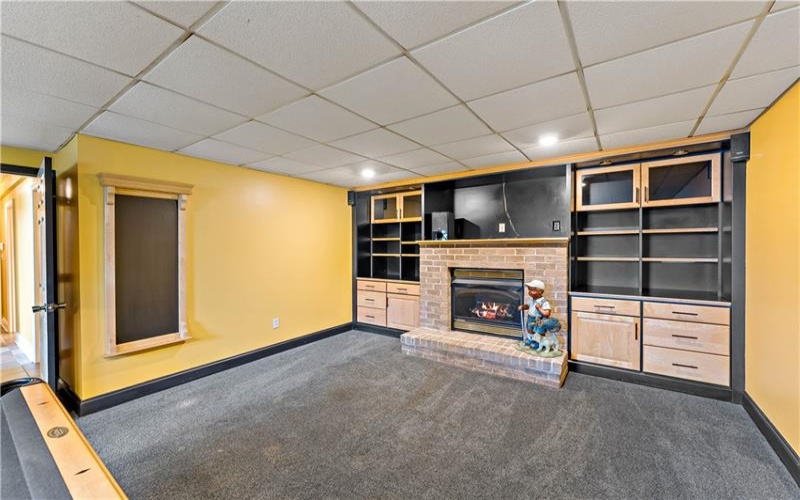 103 Long Ridge Ln, Uniontown, 15401, 3 Bedrooms Bedrooms, 9 Rooms Rooms,2 BathroomsBathrooms,Residential,For Sale,Long Ridge Ln,1759777