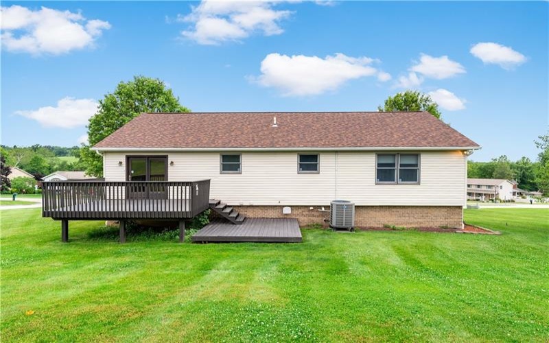 103 Long Ridge Ln, Uniontown, 15401, 3 Bedrooms Bedrooms, 9 Rooms Rooms,2 BathroomsBathrooms,Residential,For Sale,Long Ridge Ln,1759777