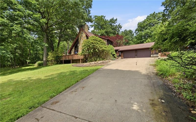 717 Zubal Rd, Apollo, 15613, 4 Bedrooms Bedrooms, 11 Rooms Rooms,3 BathroomsBathrooms,Residential,For Sale,Zubal Rd,1759787