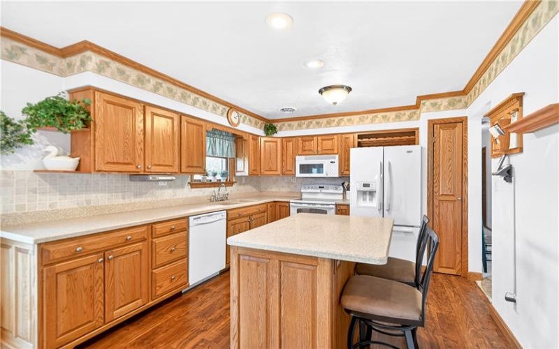 321 Falls Avenue, Connellsville, 15425, 3 Bedrooms Bedrooms, 7 Rooms Rooms,2.1 BathroomsBathrooms,Residential,For Sale,Falls Avenue,1757897