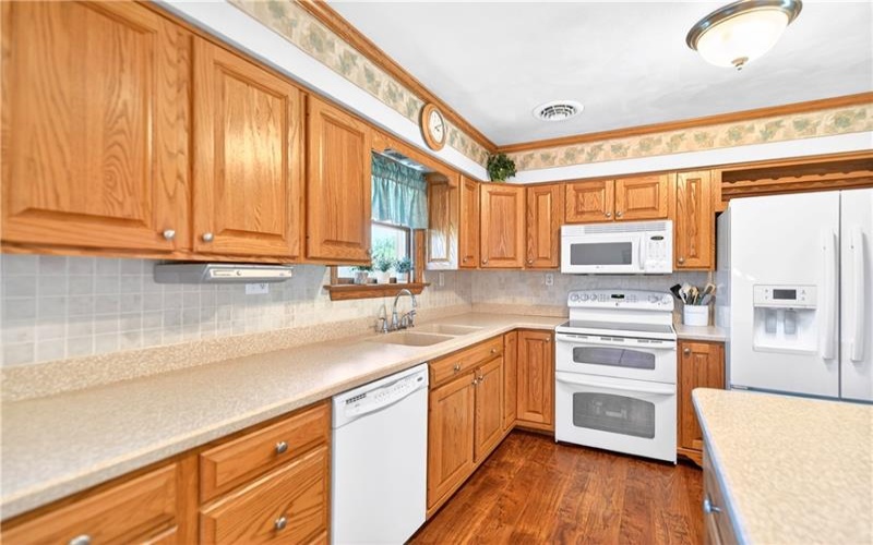 321 Falls Avenue, Connellsville, 15425, 3 Bedrooms Bedrooms, 7 Rooms Rooms,2.1 BathroomsBathrooms,Residential,For Sale,Falls Avenue,1757897