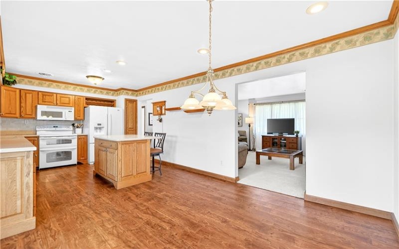321 Falls Avenue, Connellsville, 15425, 3 Bedrooms Bedrooms, 7 Rooms Rooms,2.1 BathroomsBathrooms,Residential,For Sale,Falls Avenue,1757897