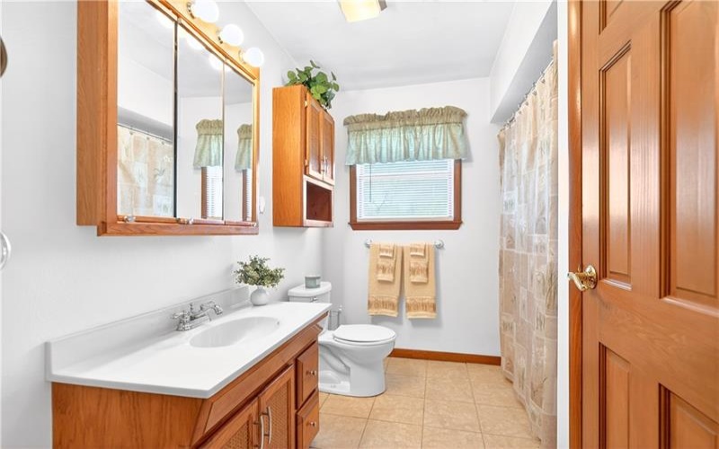 321 Falls Avenue, Connellsville, 15425, 3 Bedrooms Bedrooms, 7 Rooms Rooms,2.1 BathroomsBathrooms,Residential,For Sale,Falls Avenue,1757897