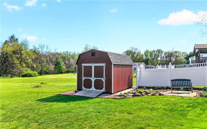 321 Falls Avenue, Connellsville, 15425, 3 Bedrooms Bedrooms, 7 Rooms Rooms,2.1 BathroomsBathrooms,Residential,For Sale,Falls Avenue,1757897