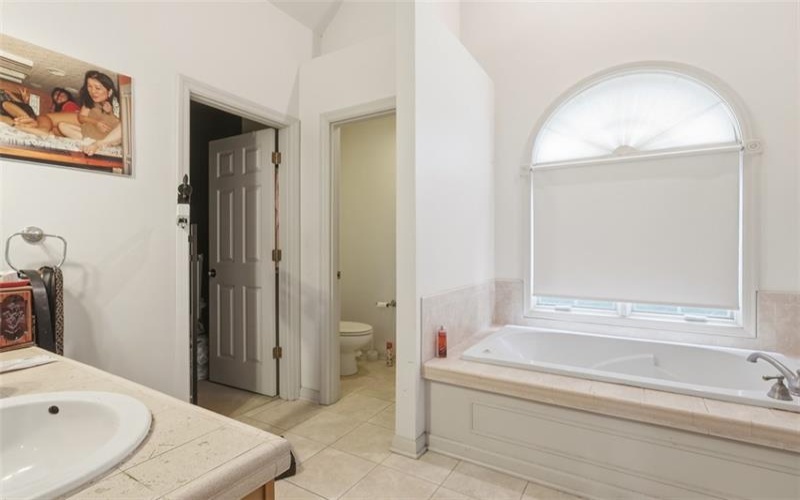 106 Conestoga Drive, Venetia, 15367, 5 Bedrooms Bedrooms, ,2.1 BathroomsBathrooms,Residential,For Sale,Conestoga Drive,1759584