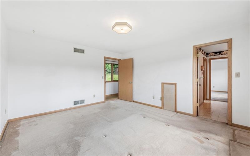 133 Mellingertown Rd, Mt. Pleasant, 15666, 2 Bedrooms Bedrooms, 11 Rooms Rooms,2.1 BathroomsBathrooms,Residential,For Sale,Mellingertown Rd,1759813