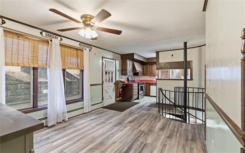 312 Flatwoods Rd, Vanderbilt, 15486, 3 Bedrooms Bedrooms, 9 Rooms Rooms,3 BathroomsBathrooms,Residential,For Sale,Flatwoods Rd,1759844