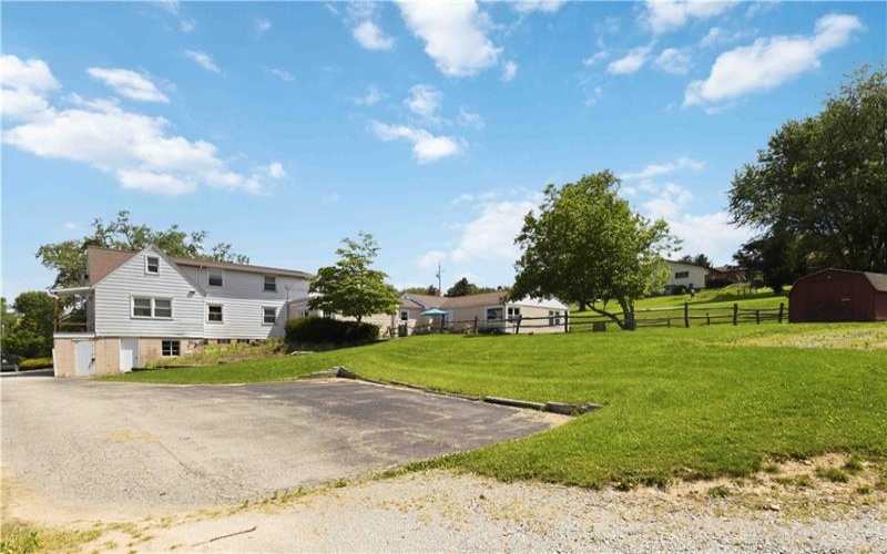 809 Monastery, Latrobe, 15650, 3 Bedrooms Bedrooms, 6 Rooms Rooms,2 BathroomsBathrooms,Residential,For Sale,Monastery,1758167