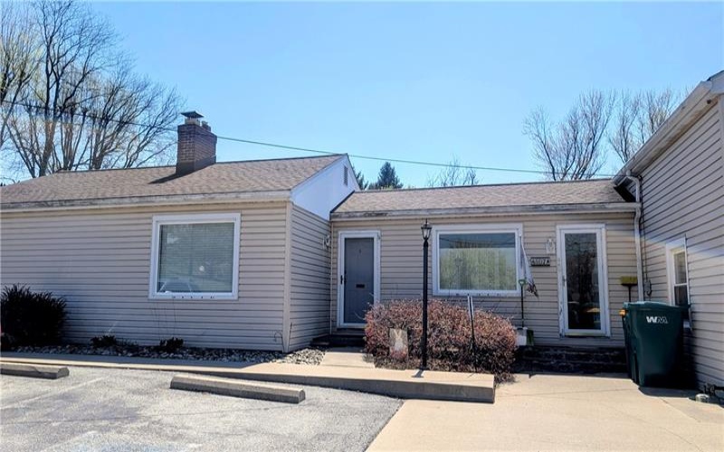 809 Monastery, Latrobe, 15650, 3 Bedrooms Bedrooms, 6 Rooms Rooms,2 BathroomsBathrooms,Residential,For Sale,Monastery,1758167