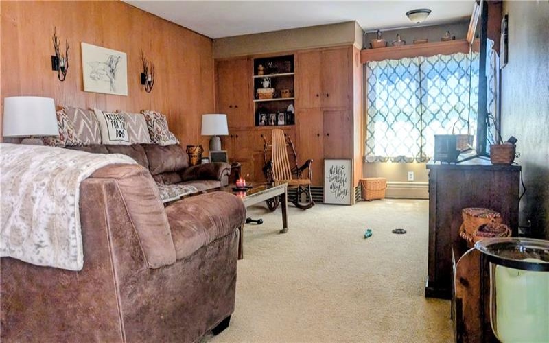 809 Monastery, Latrobe, 15650, 3 Bedrooms Bedrooms, 6 Rooms Rooms,2 BathroomsBathrooms,Residential,For Sale,Monastery,1758167