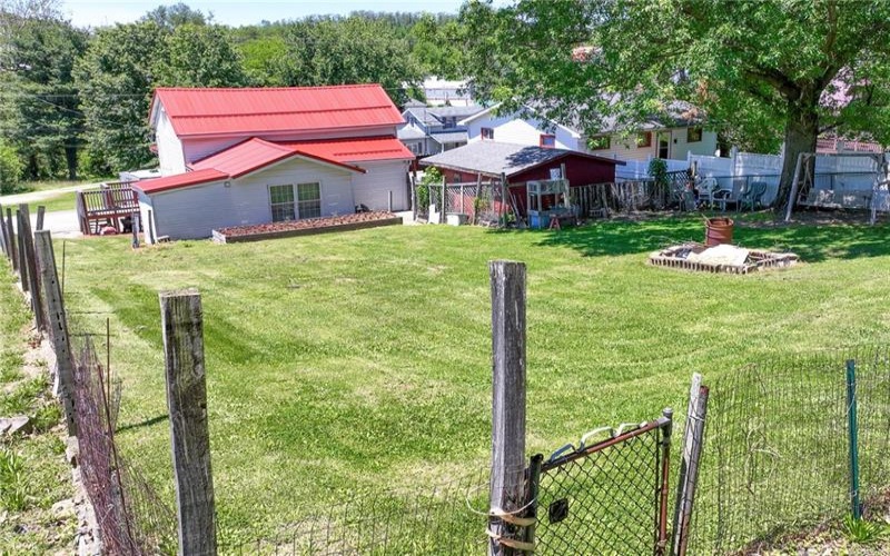 1407 Kirk St, Connellsville, 15425, 2 Bedrooms Bedrooms, 3 Rooms Rooms,1 BathroomBathrooms,Residential,For Sale,Kirk St,1759100
