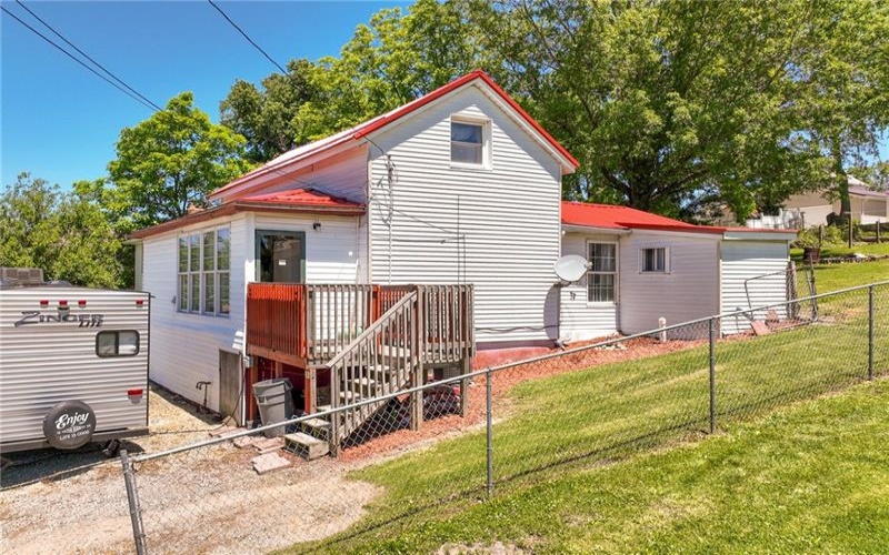 1407 Kirk St, Connellsville, 15425, 2 Bedrooms Bedrooms, 3 Rooms Rooms,1 BathroomBathrooms,Residential,For Sale,Kirk St,1759100
