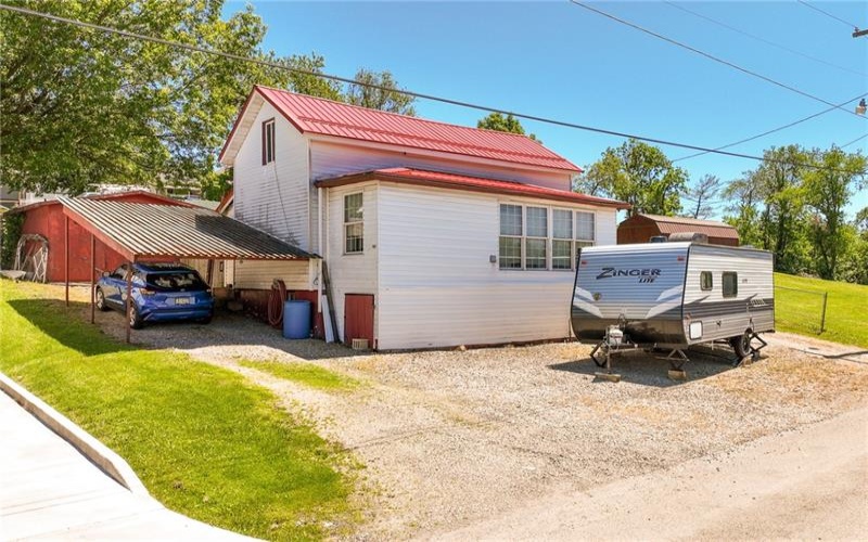 1407 Kirk St, Connellsville, 15425, 2 Bedrooms Bedrooms, 3 Rooms Rooms,1 BathroomBathrooms,Residential,For Sale,Kirk St,1759100