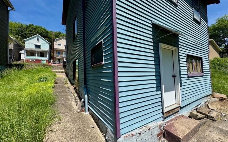 538 Woodvale Ave., Johnstown, 15901, 2 Bedrooms Bedrooms, ,1 BathroomBathrooms,Residential,For Sale,Woodvale Ave.,1759923